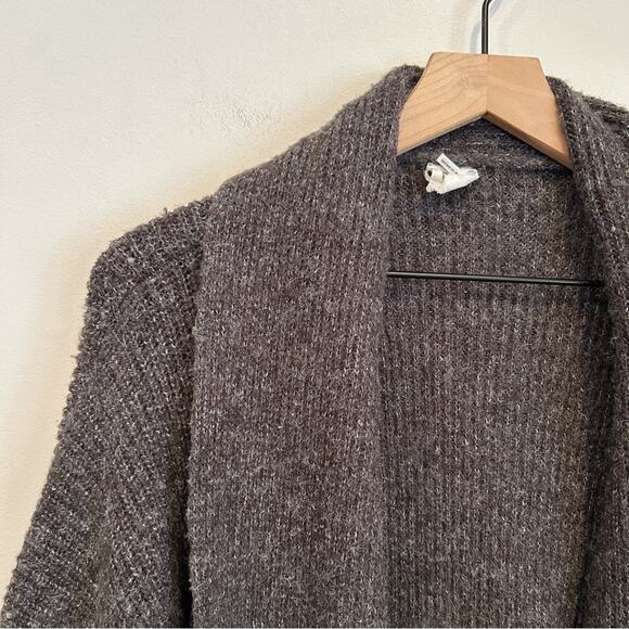 Anthropologie Akeni + Kin Open Wide Sleeve Ribbed Cardigan Gray Size OS - Picture 3 of 9